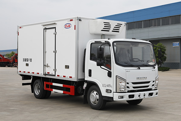 Refrigerated truck